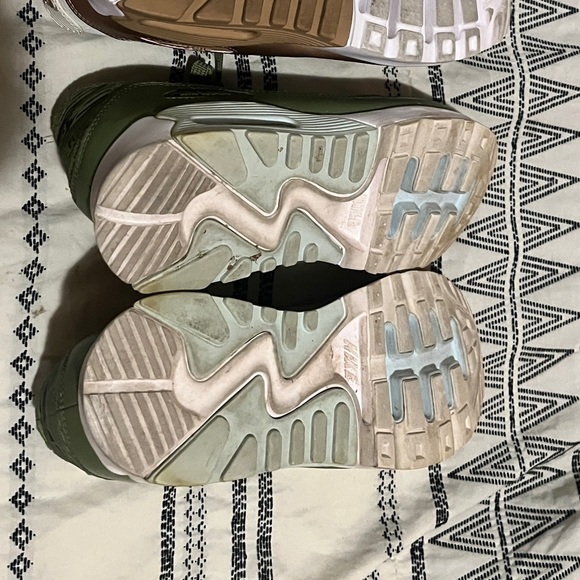 Nike Air Max 90 Ultra 2 Shoe Palm Green - Picture 8 of 9